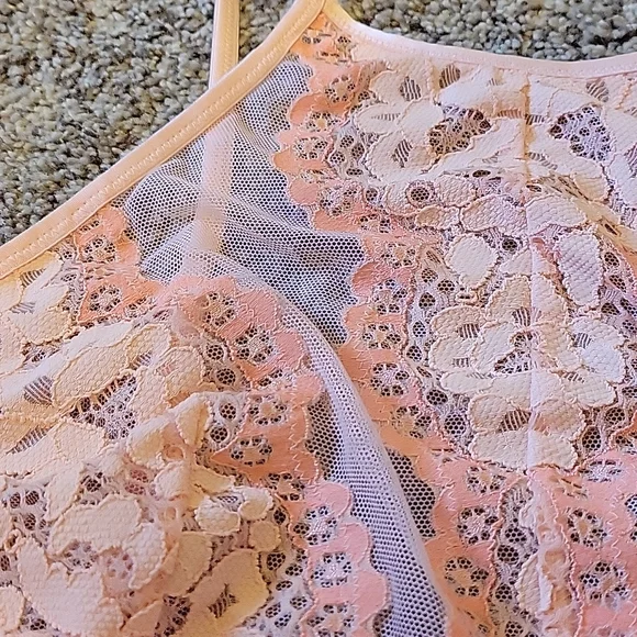 Pink Lace Bralette - Picture 2 of 4
